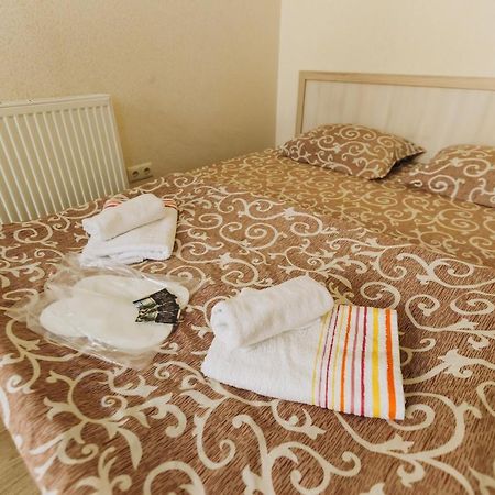 Затишні Apartments Біля Жд Вокзалу 伊万诺-弗兰科夫斯克 外观 照片